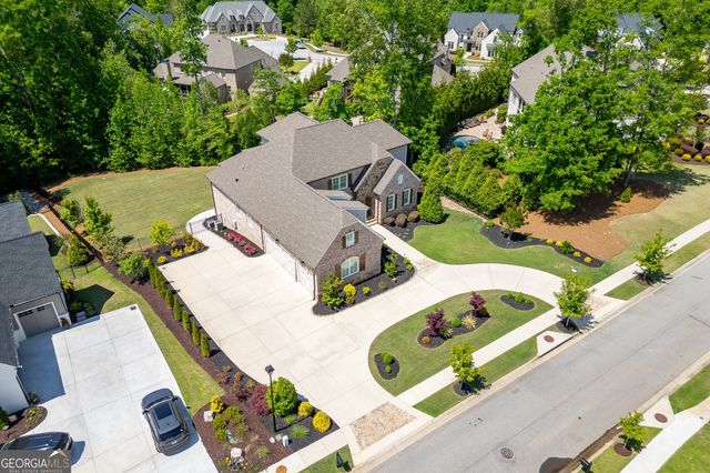 2082 Covered Bridge Drive, Braselton, GA 30517