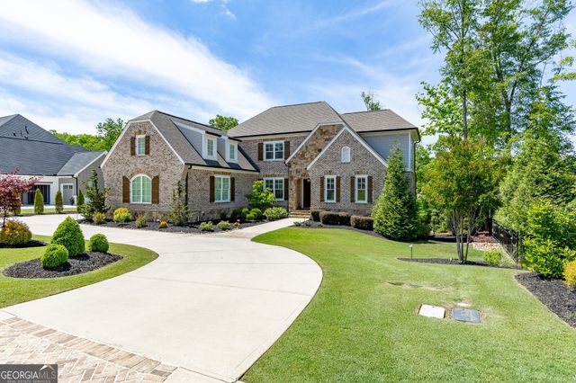 2082 Covered Bridge Drive, Braselton, GA 30517