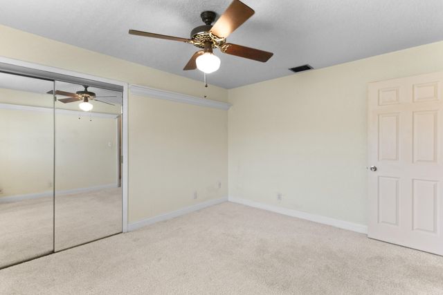 880 E ACRE Drive, Plantation, FL 33317