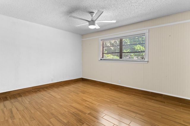 880 E ACRE Drive, Plantation, FL 33317