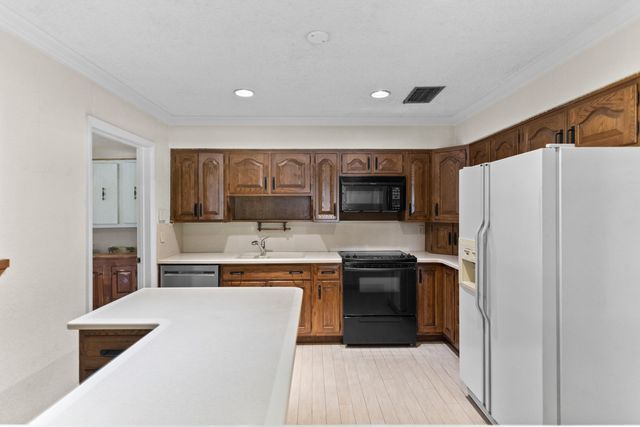 880 E ACRE Drive, Plantation, FL 33317
