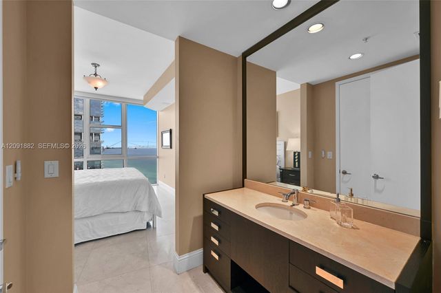 18201 Collins Avenue 4102, Sunny Isles Beach, FL 33160