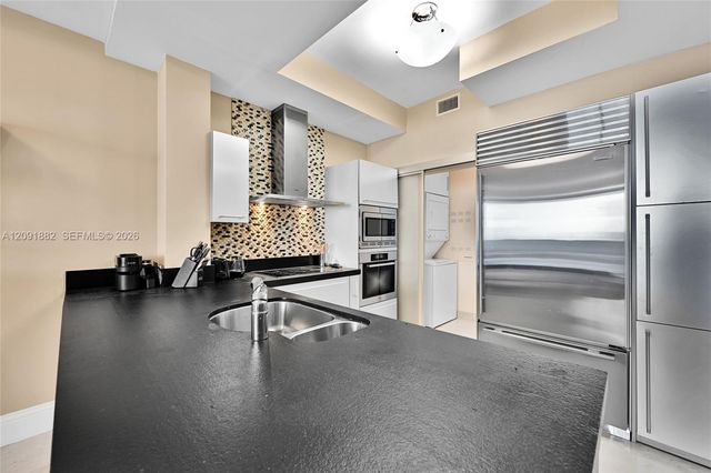 18201 Collins Avenue 4102, Sunny Isles Beach, FL 33160