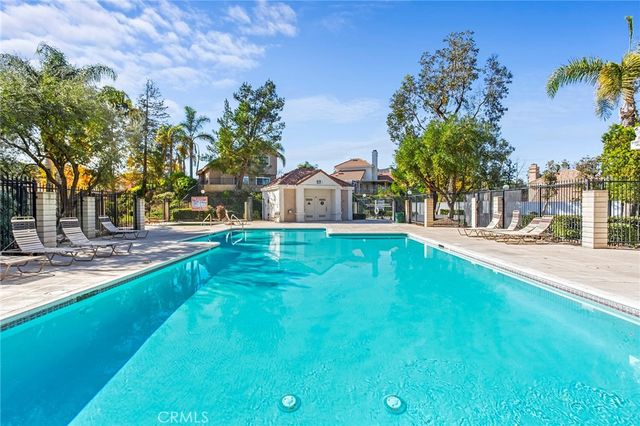 23046 Joaquin Ridge Drive, Murrieta, CA 92562