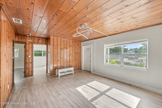 2759 Myers Drive NE, Palm Bay, FL 32905