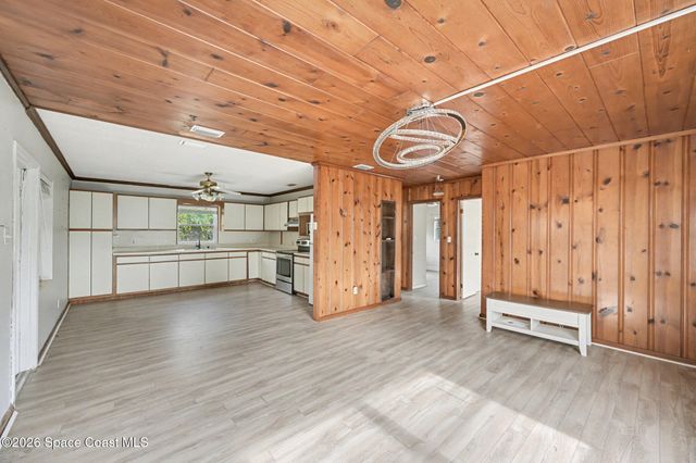 2759 Myers Drive NE, Palm Bay, FL 32905