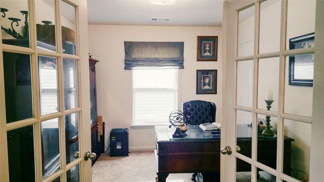 157 Presidents Way, Venus, TX 76084