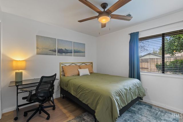 2800 Blackjack Oak Lane, Bakersfield, CA 93311