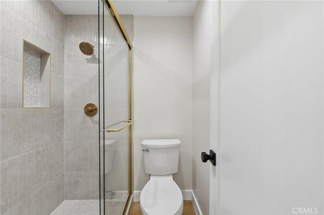 6275 Canoga 68, Woodland Hills, CA 91367