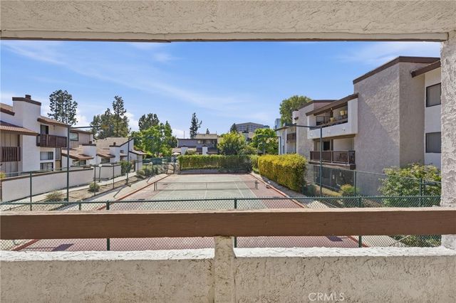 6275 Canoga 68, Woodland Hills, CA 91367
