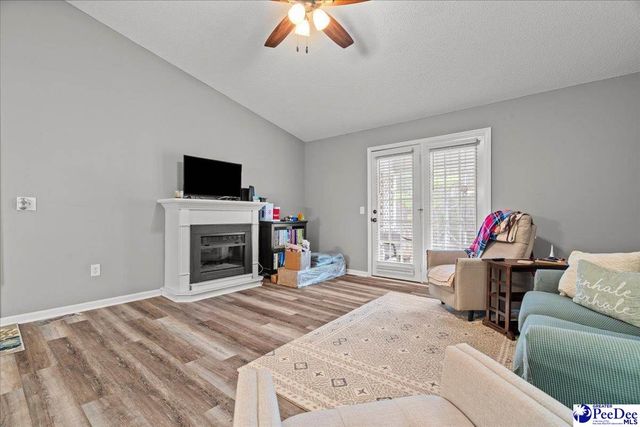 1525 Bridgewood Drive, Unit 6, Florence, SC 29501