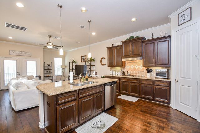 1418 Upland Orchard Drive, Houston, TX 77043