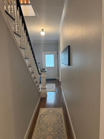 93 Foster 1, Boston, MA 02135