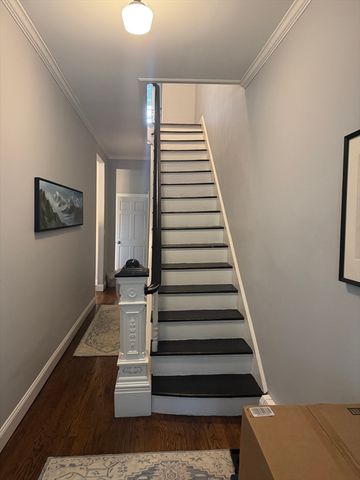 93 Foster 1, Boston, MA 02135