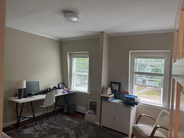 93 Foster 1, Boston, MA 02135