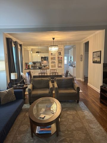 93 Foster 1, Boston, MA 02135