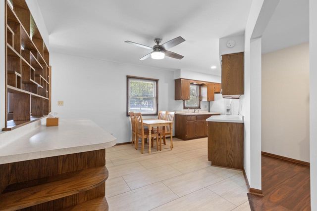 3140 S 107th STREET, West Allis, WI 53227