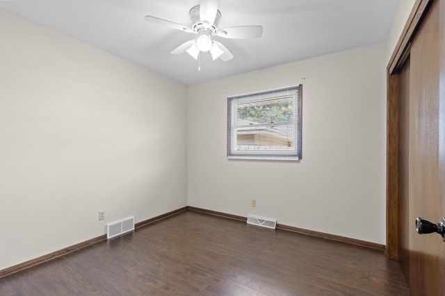 3140 S 107th STREET, West Allis, WI 53227
