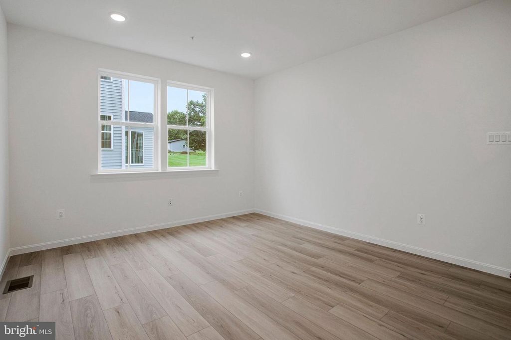 Image 23 of property listing at 1618 SHADY TREE CT, Bel Air, MD 21015