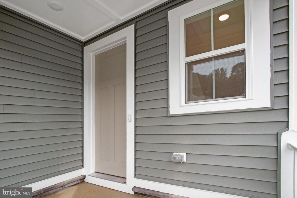 Image 4 of property listing at 1618 SHADY TREE CT, Bel Air, MD 21015