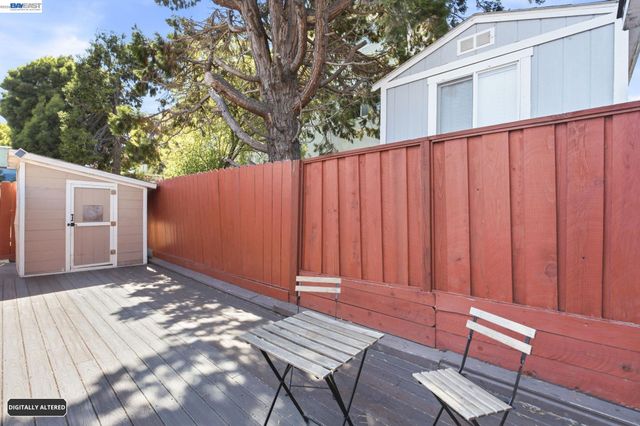 5237 Fresno Ave, Richmond, CA 94804