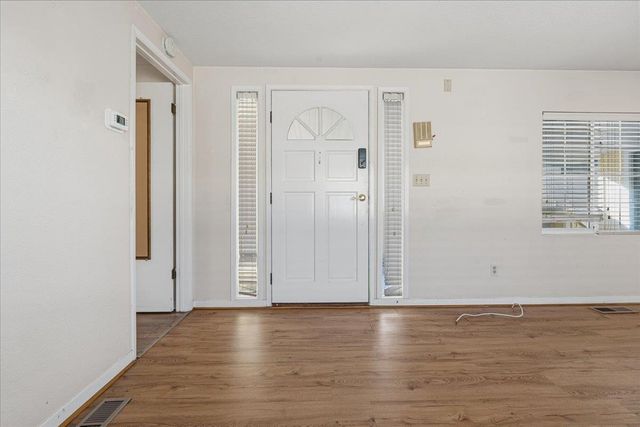 3128 Crescent Avenue 4, Marina, CA 93933