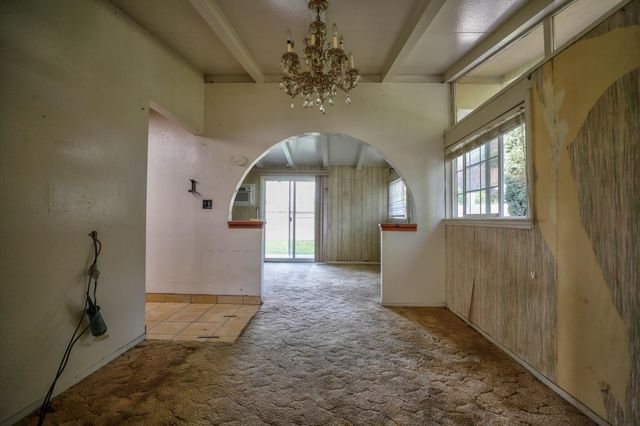 18911 Pendergast Avenue, Cupertino, CA 95014