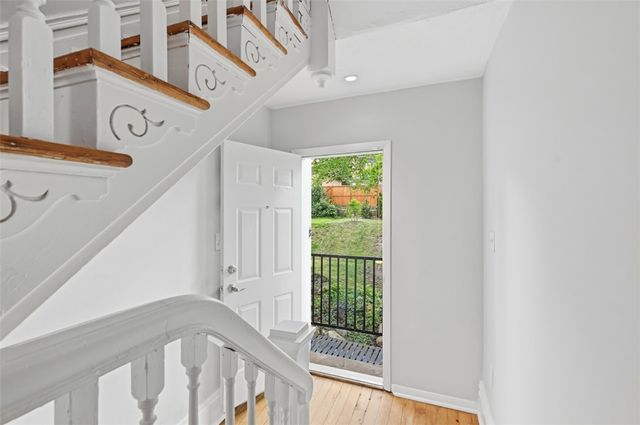 1006 Farragut St, Highland Park, PA 15206