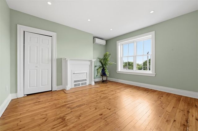 1006 Farragut St, Highland Park, PA 15206