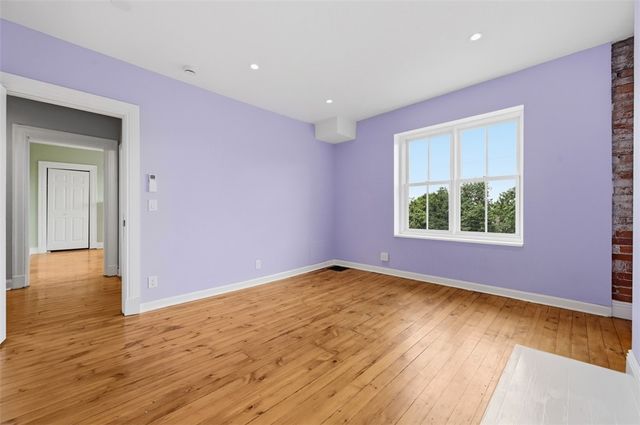 1006 Farragut St, Highland Park, PA 15206