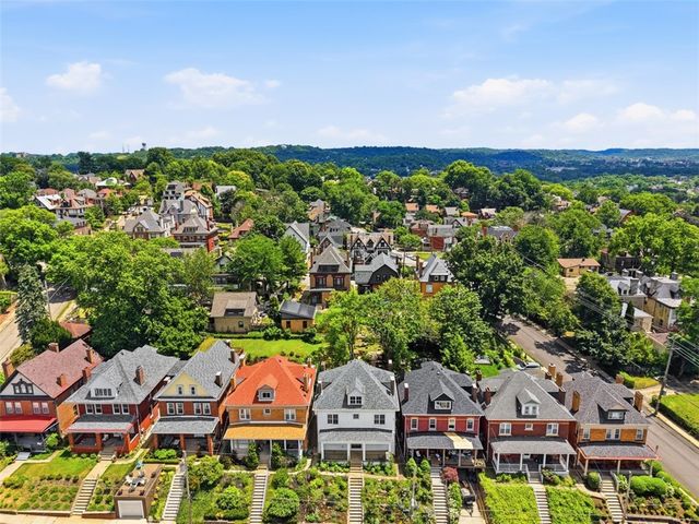 1006 Farragut St, Highland Park, PA 15206