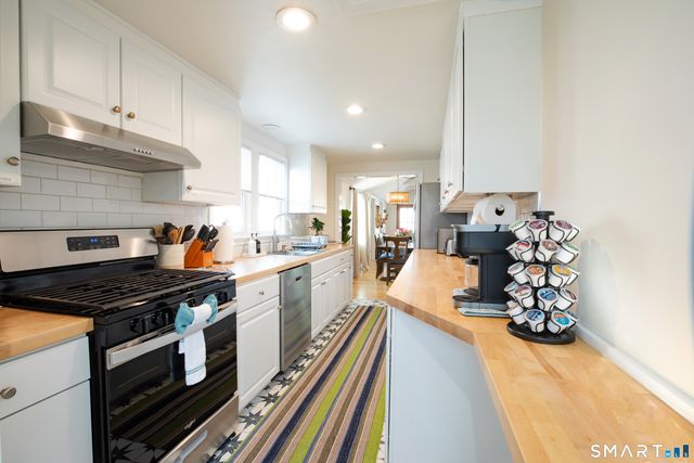 29 Quintard Terrace, Stamford, CT 06902