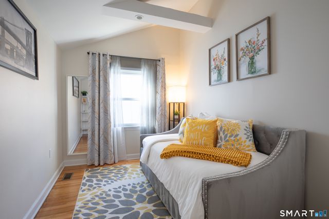 29 Quintard Terrace, Stamford, CT 06902