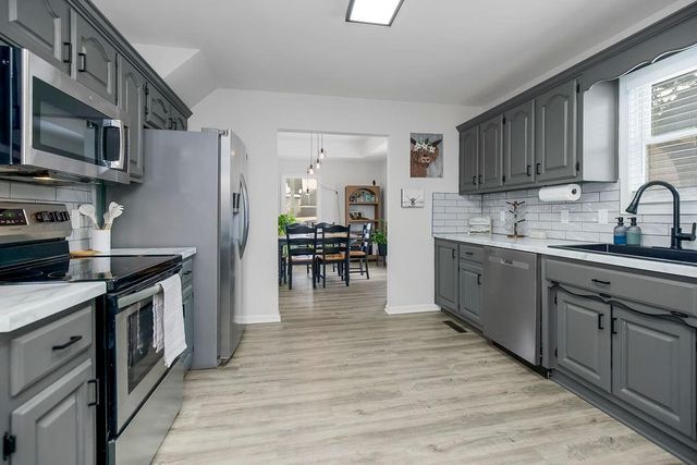 604 N Independence Street, Harrisonville, MO 64701