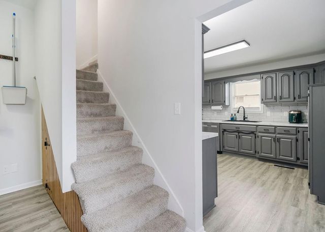 604 N Independence Street, Harrisonville, MO 64701