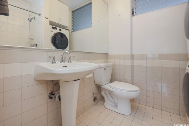 1535 Pensacola Street 44, Honolulu, HI 96822