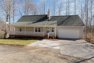 5220 Dartmoor Street, Winston-salem, NC 27106