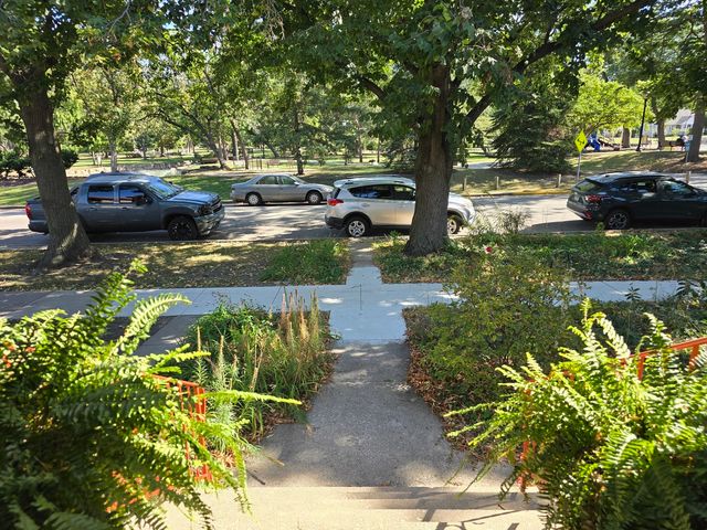 3032 Wisconsin Avenue, Berwyn, IL 60402