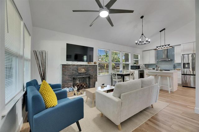 1021 E 25TH AVENUE, Tampa, FL 33605