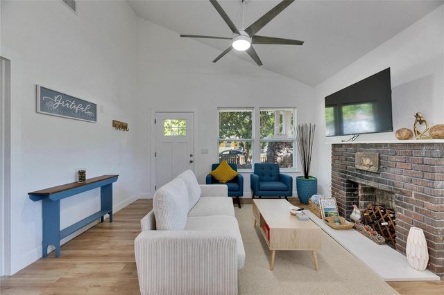 1021 E 25TH AVENUE, Tampa, FL 33605