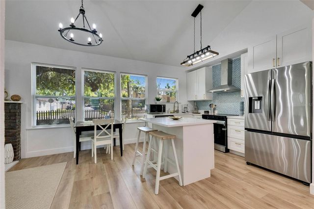 1021 E 25TH AVENUE, Tampa, FL 33605