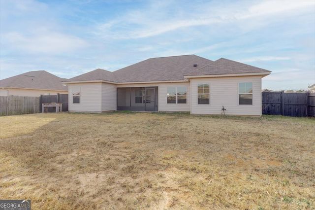 104 Gunner Lane, Perry, GA 31069