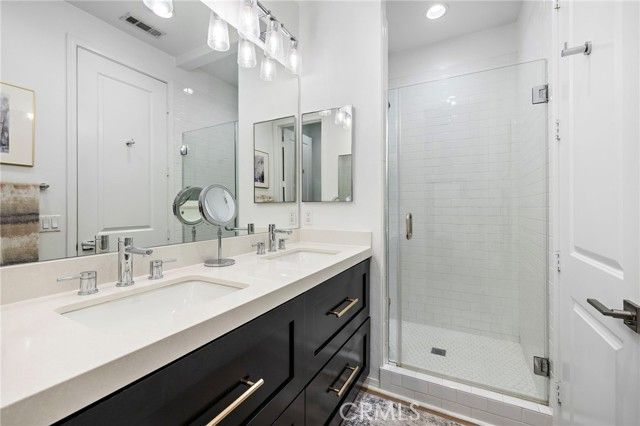 20452 Santa Ana Ave B, Newport Beach, CA 92660