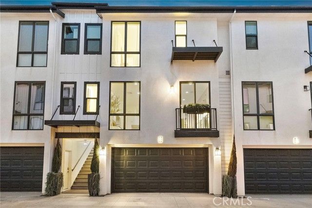 20452 Santa Ana Ave B, Newport Beach, CA 92660