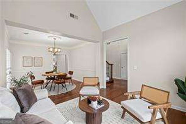 1939 Parkview Trace NW, Kennesaw, GA 30152