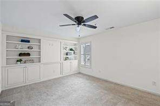 1939 Parkview Trace NW, Kennesaw, GA 30152