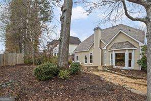 1939 Parkview Trace NW, Kennesaw, GA 30152