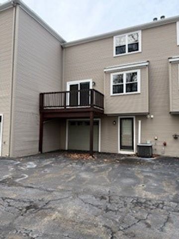 351 New London Avenue 304, Warwick, RI 02889