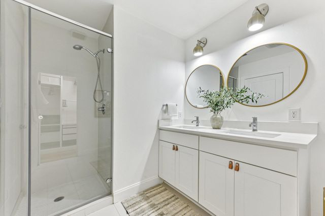 1101 Manlove ST, Austin, TX 78741