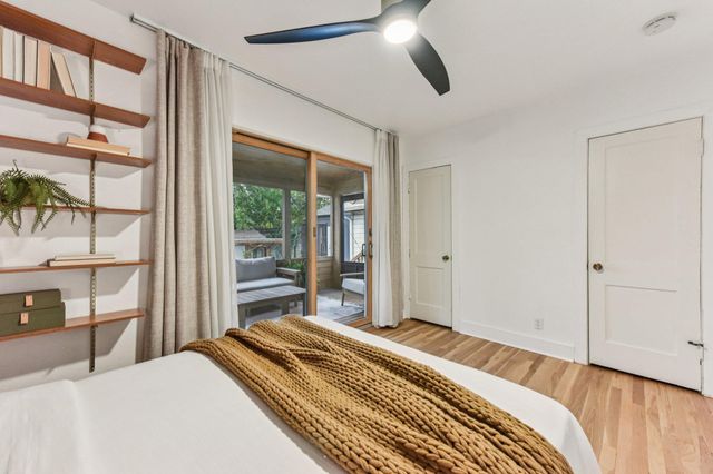 1101 Manlove ST, Austin, TX 78741